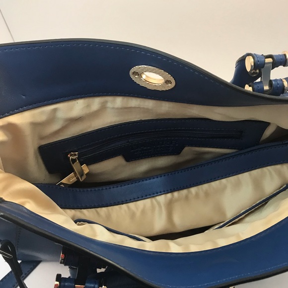 Danier Royal Blue Leather Bag - Picture 14 of 15